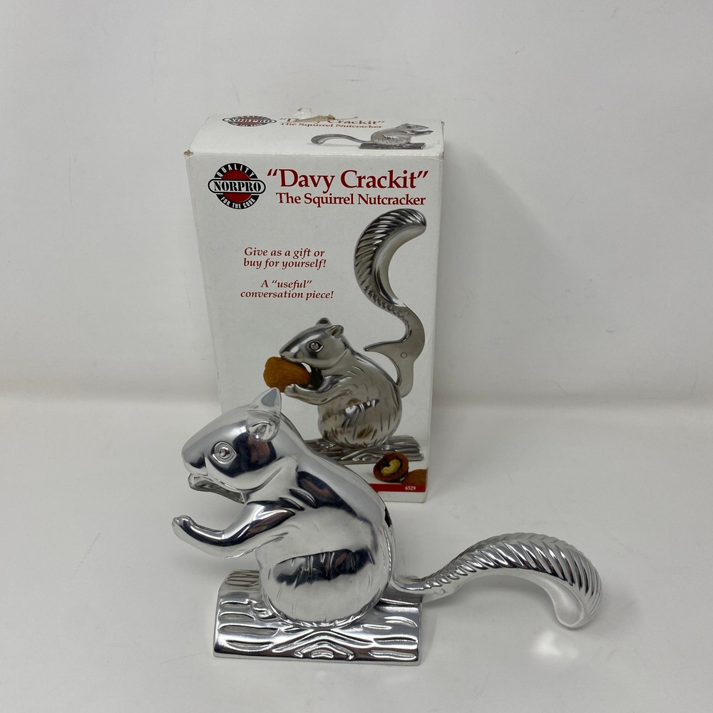 Vintage Norpro Davy Crackit Squirrel Nutcracker Silver Chrome Figural 6529